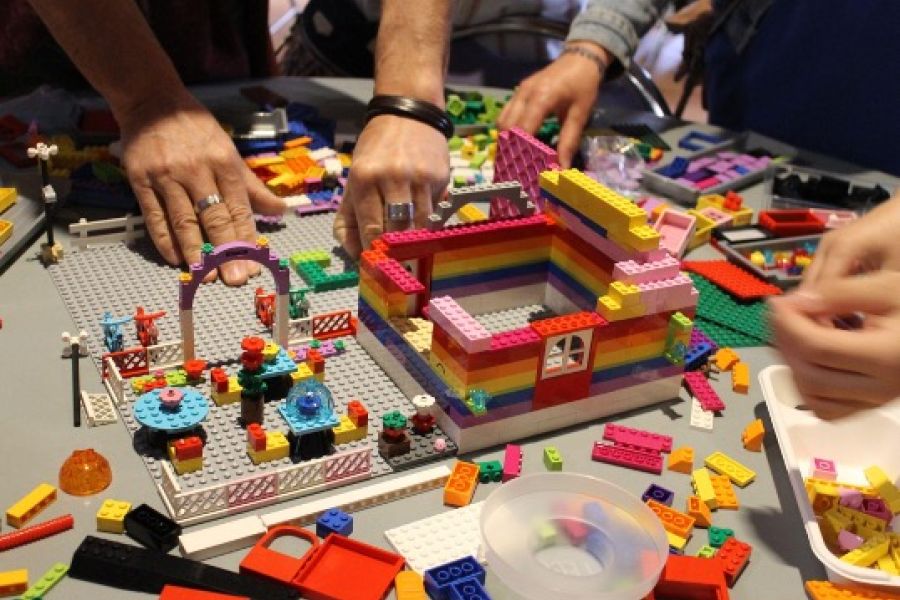 LEGO TEAM PLAY