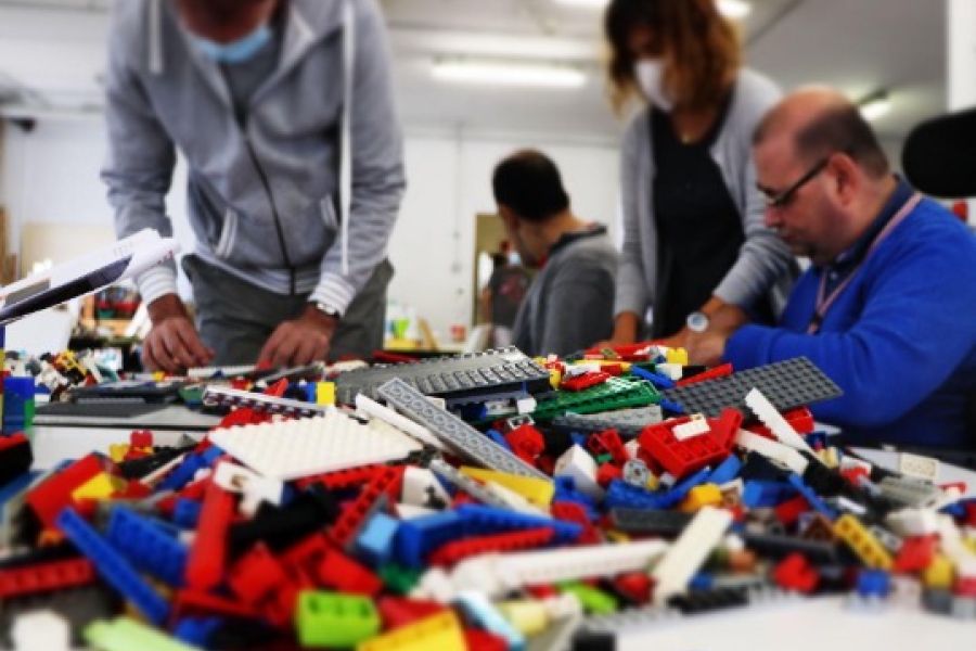 LEGO TEAM PLAY
